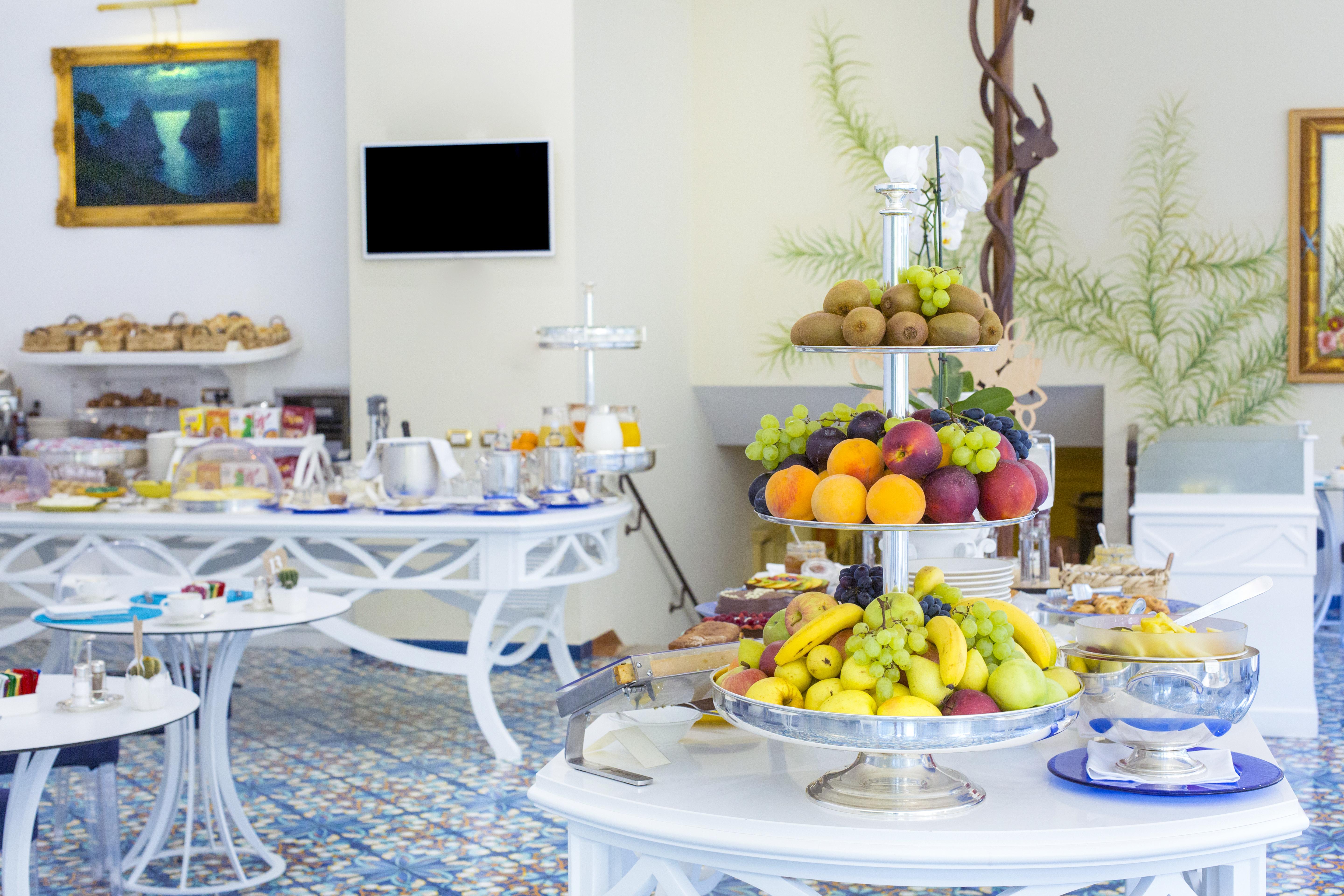 Hotel Antiche Mura Sorrento Bagian luar foto