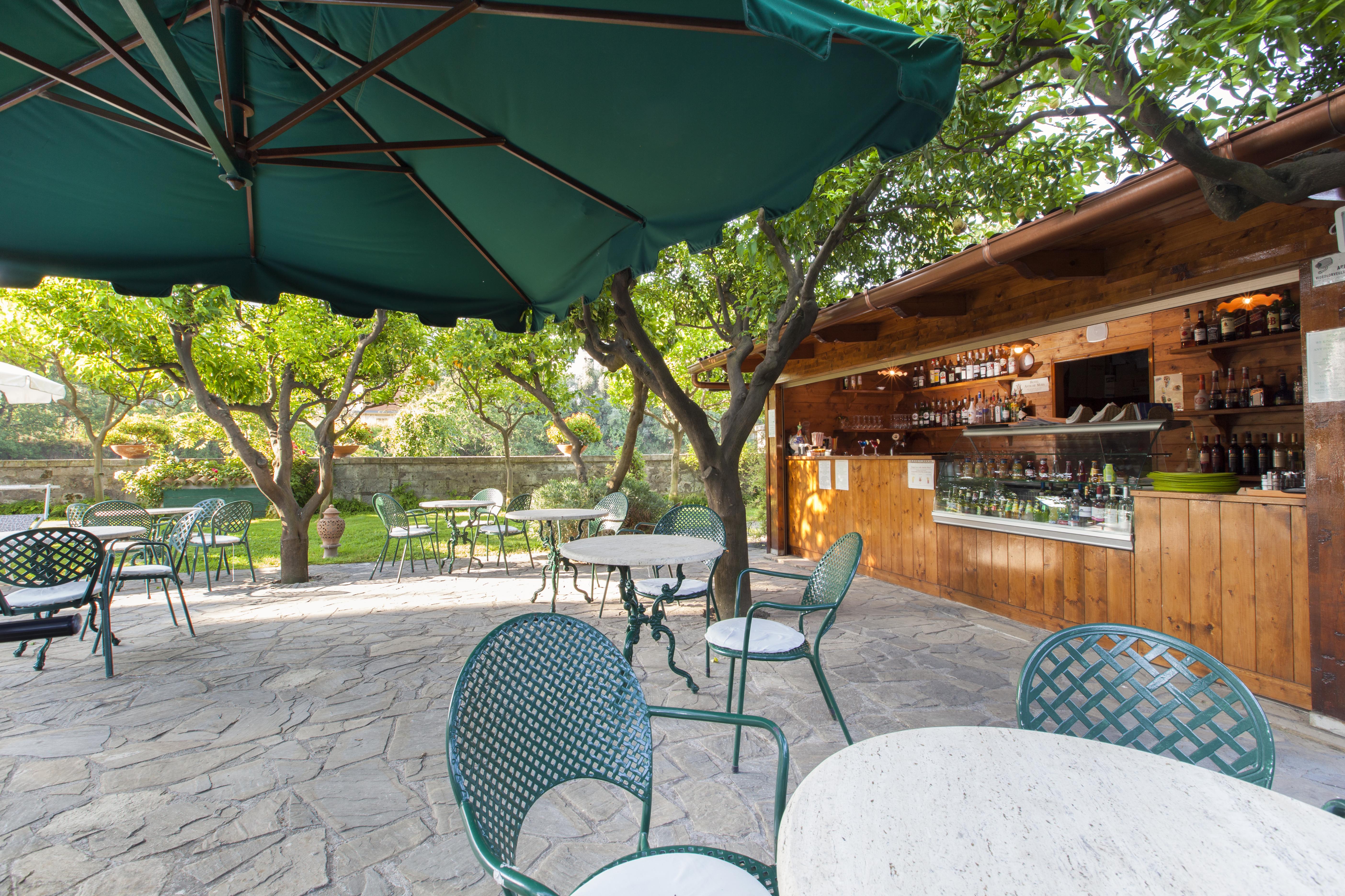 Hotel Antiche Mura Sorrento Bagian luar foto