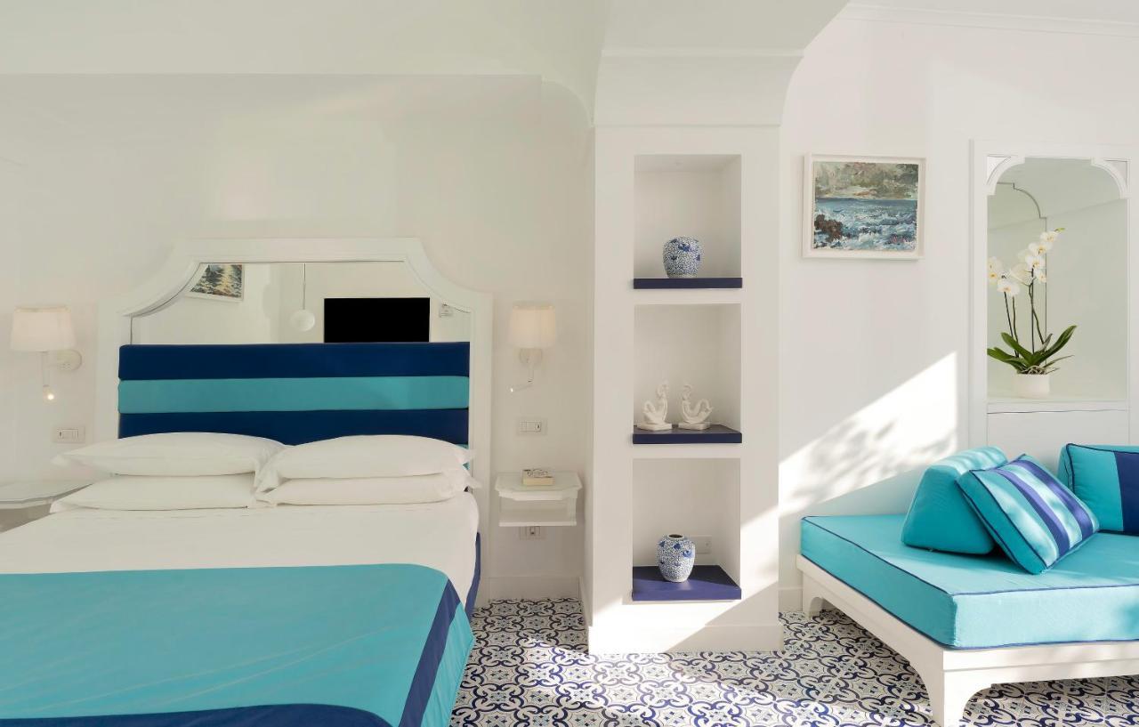 Hotel Antiche Mura Sorrento Bagian luar foto